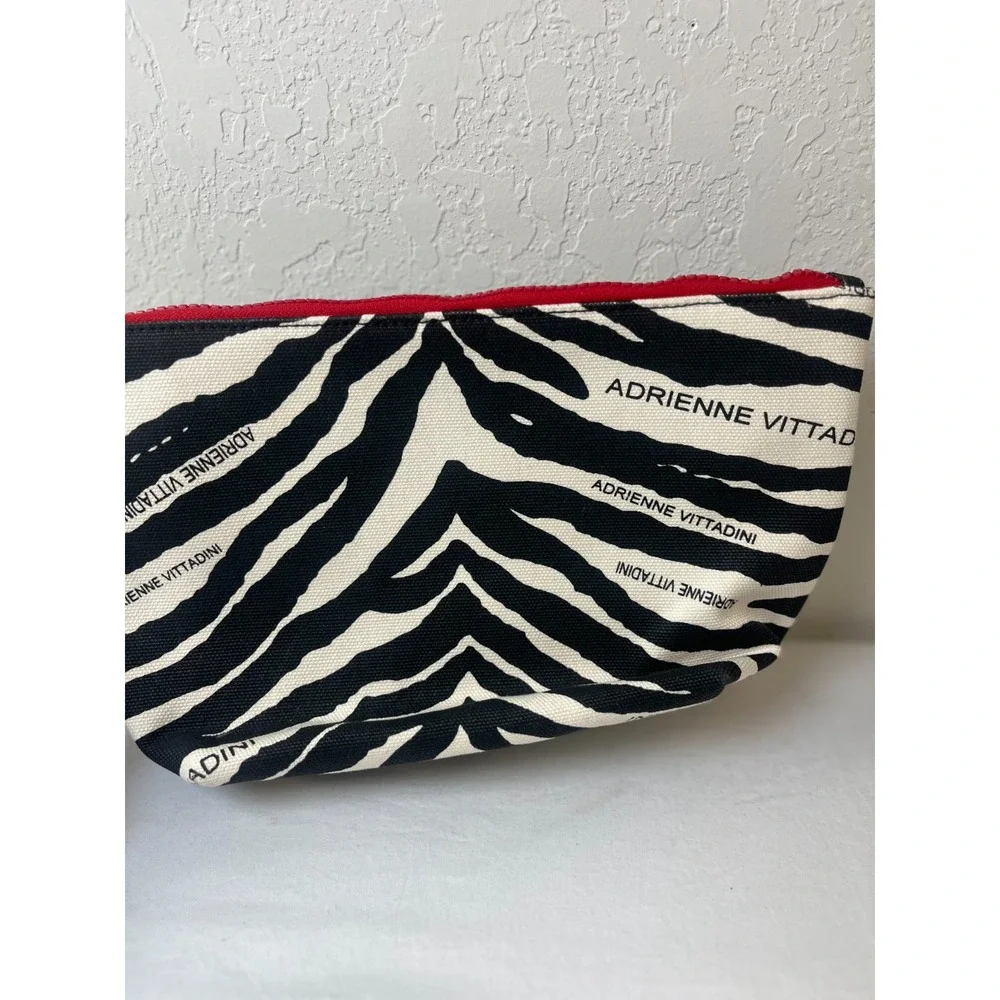 Adrienne Vittadini Zebra Print Cosmetic‎ Makeup Bag Pouch Travel Organizer NWT